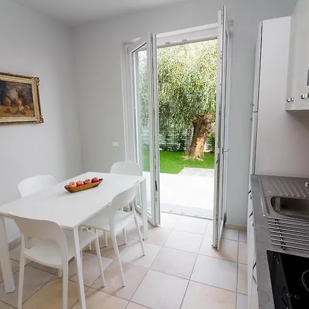 Sugli Allori Casa vacanze Diano Marina